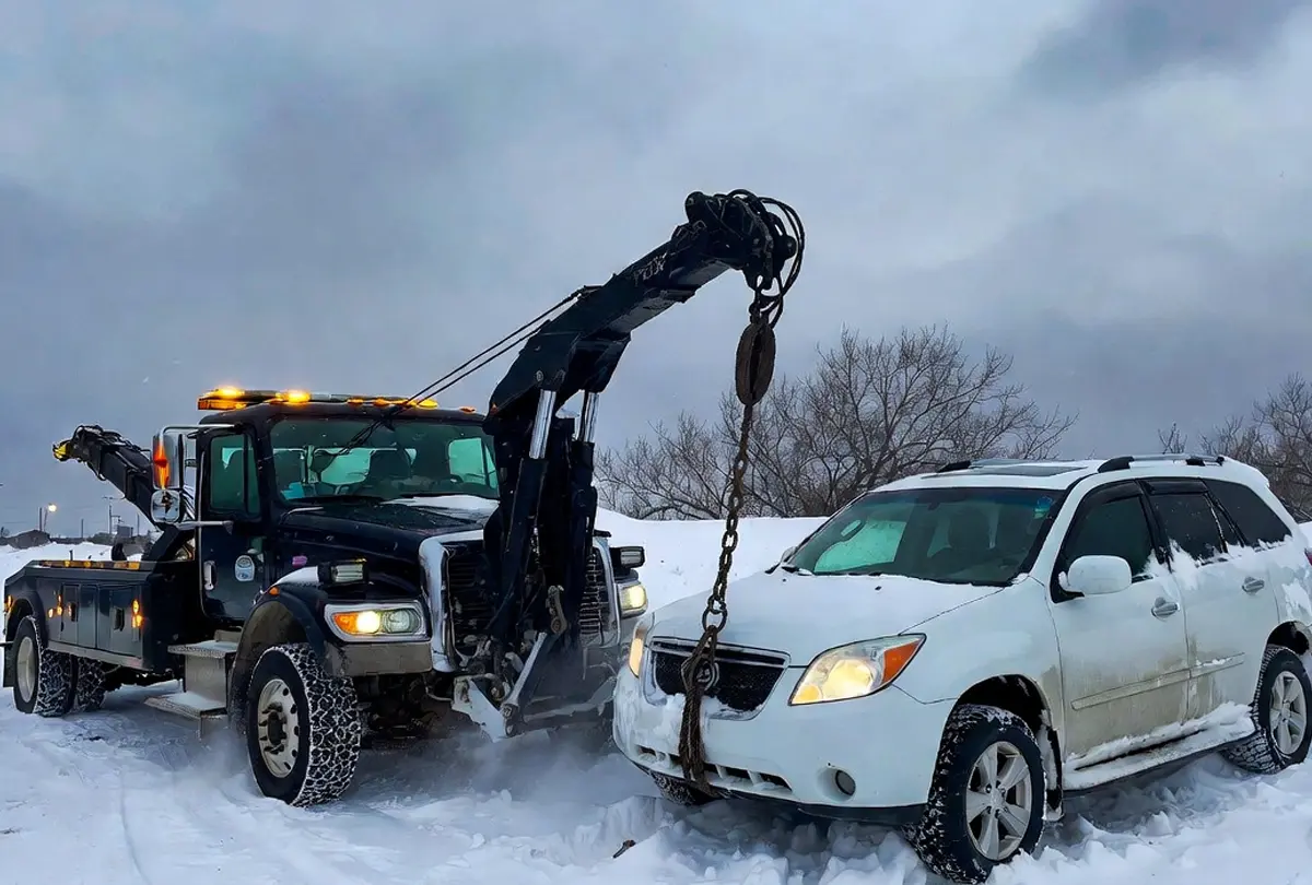 Wicnh Out Service Winnipeg | Fast Towing Winnipeg